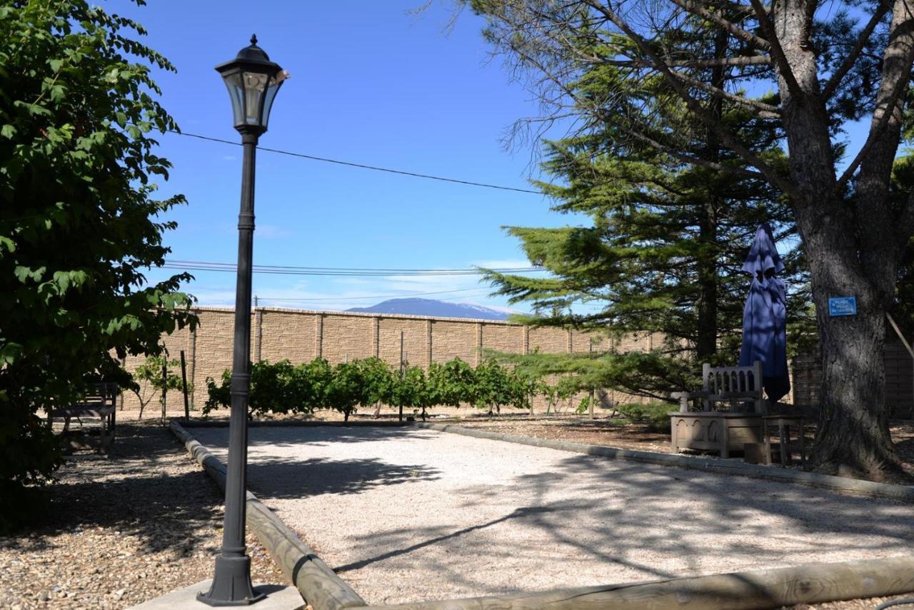 Domaine Des Ecureuils Bed & Breakfast Carpentras Luaran gambar