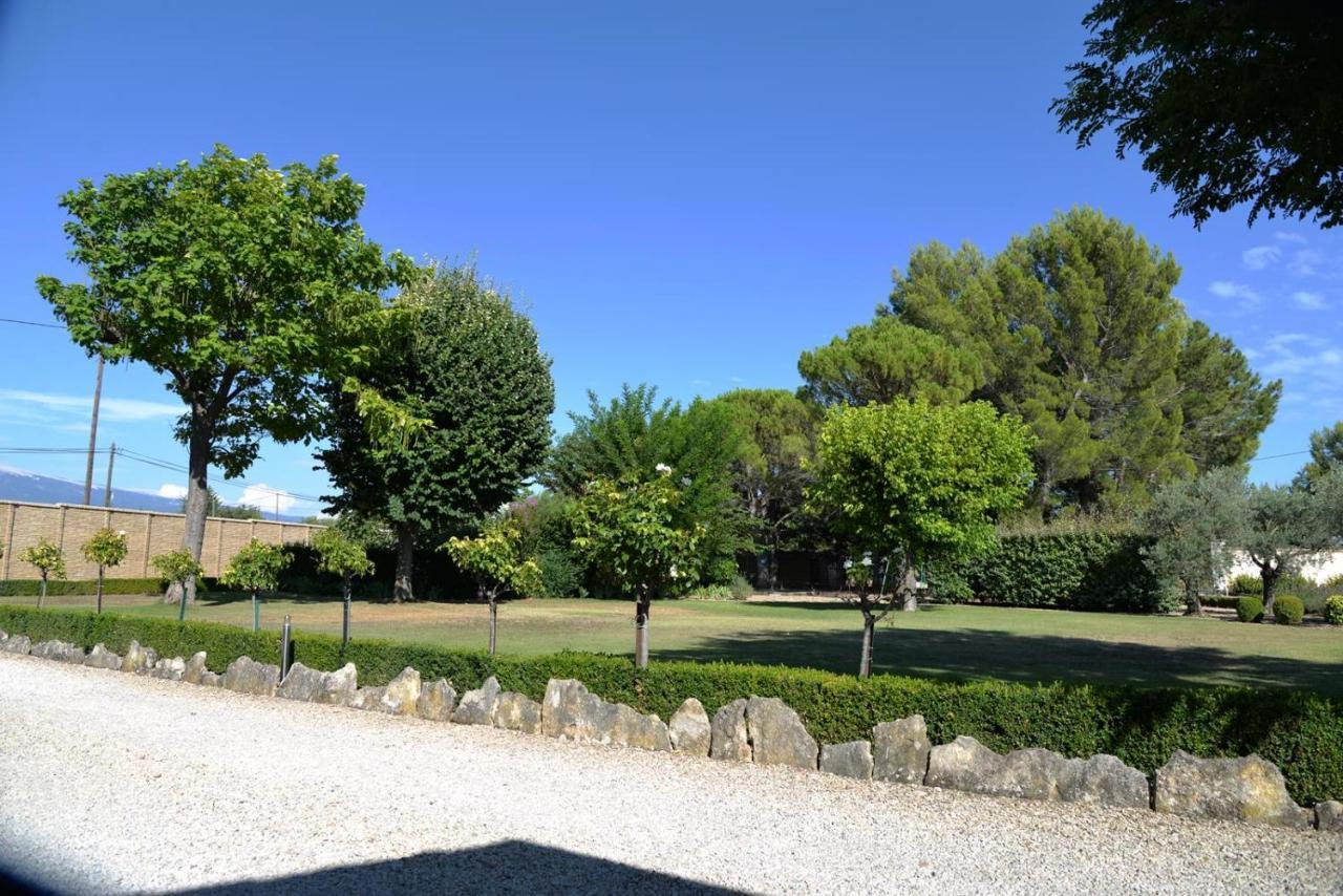 Domaine Des Ecureuils Bed & Breakfast Carpentras Luaran gambar